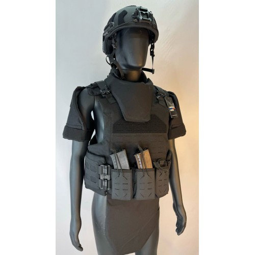 Бронежилет разгрузочный UNIVERSAL ARMOR в Альметьевске (СВМПЭ + бронеплиты Бр5 класса) черный