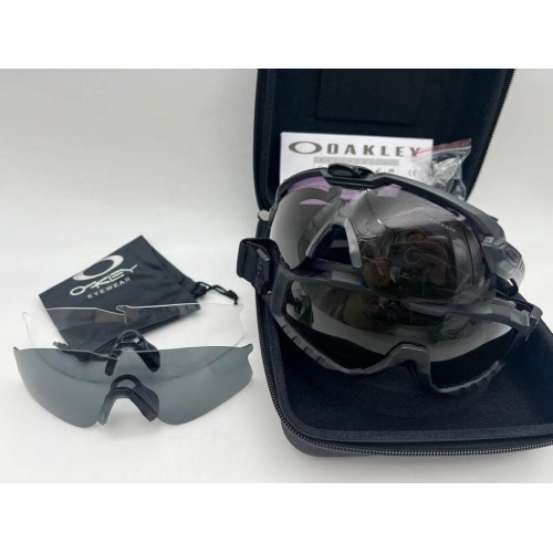 Тактические ударопрочные очки OAKLEY в Альметьевске