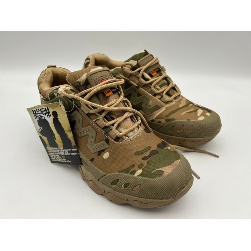 Треккинговые кроссовки «MAGNUM» летние в Альметьевске