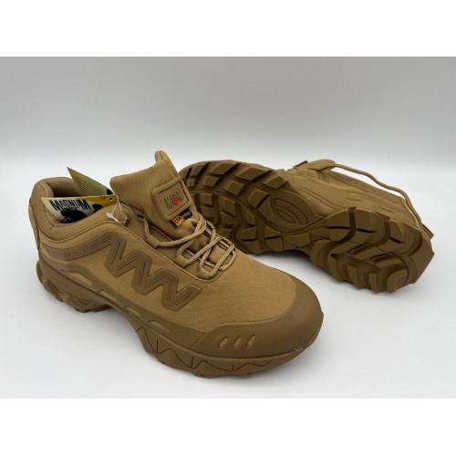 Треккинговые кроссовки «MAGNUM» летние в Альметьевске